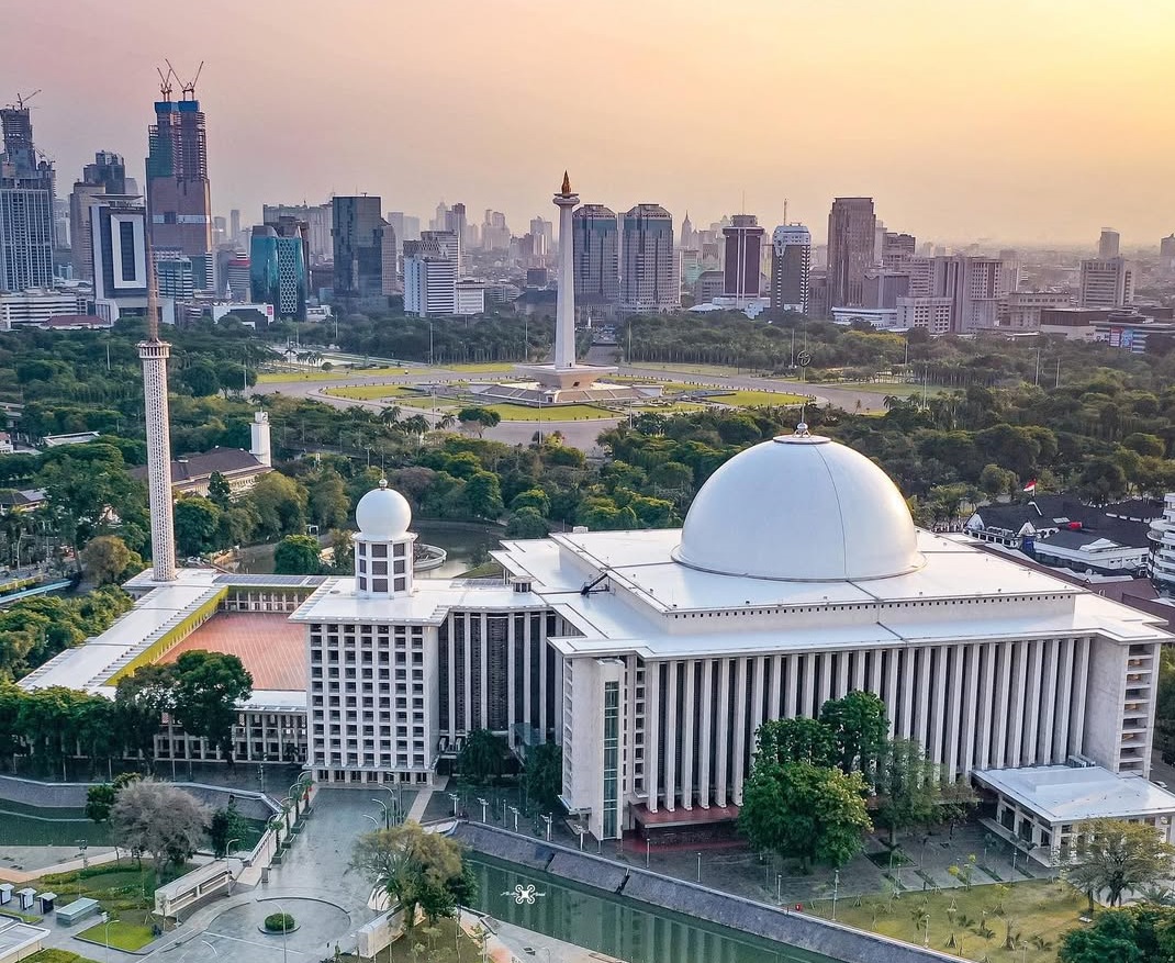 Masjid Istiqlal Jakarta - instagram.com/@alivikry